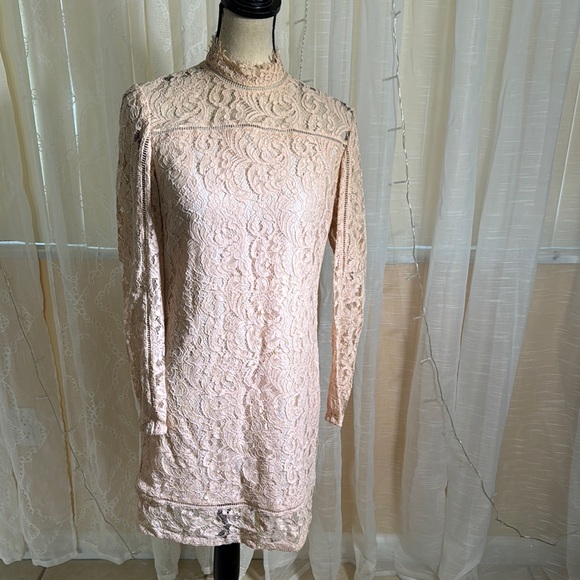 Reiss Cream Sheath Dress with Mandarin Collar and Bishop Sleeves,6 - Picture 2 of 8